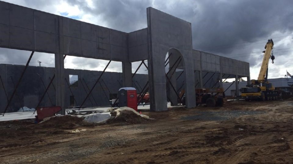 Pine Belt Jeep on Route 88 in Lakewood | Ben Harvey Construction