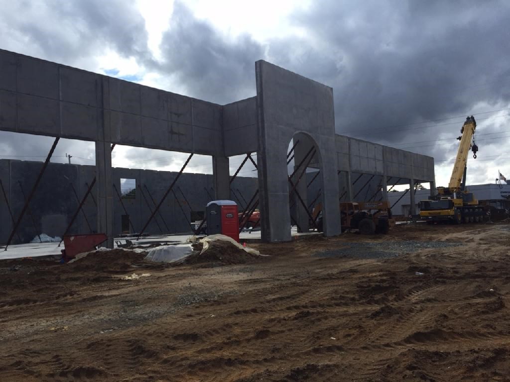 Pine Belt Jeep on Route 88 in Lakewood | B. Harvey Construction