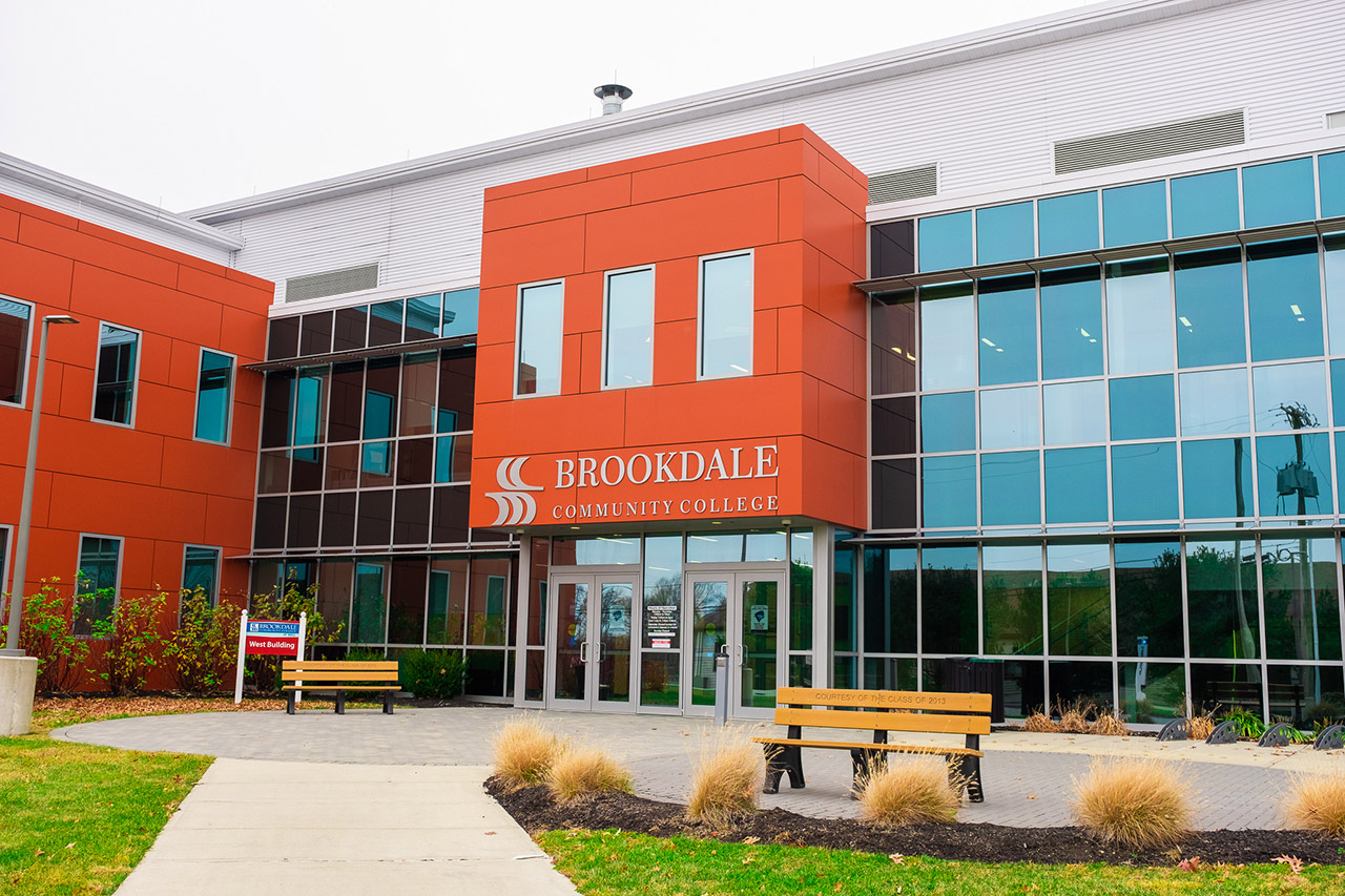 Brookdale Community College Wall Campus | B. Harvey Construction